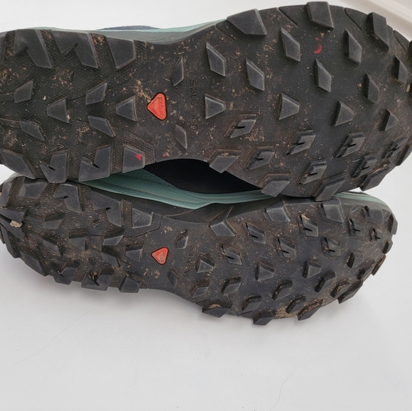 Salomon Sz 7.5 Outline GTX Contragrip Hiking Sneakers Shoes - Picture 6 of 8